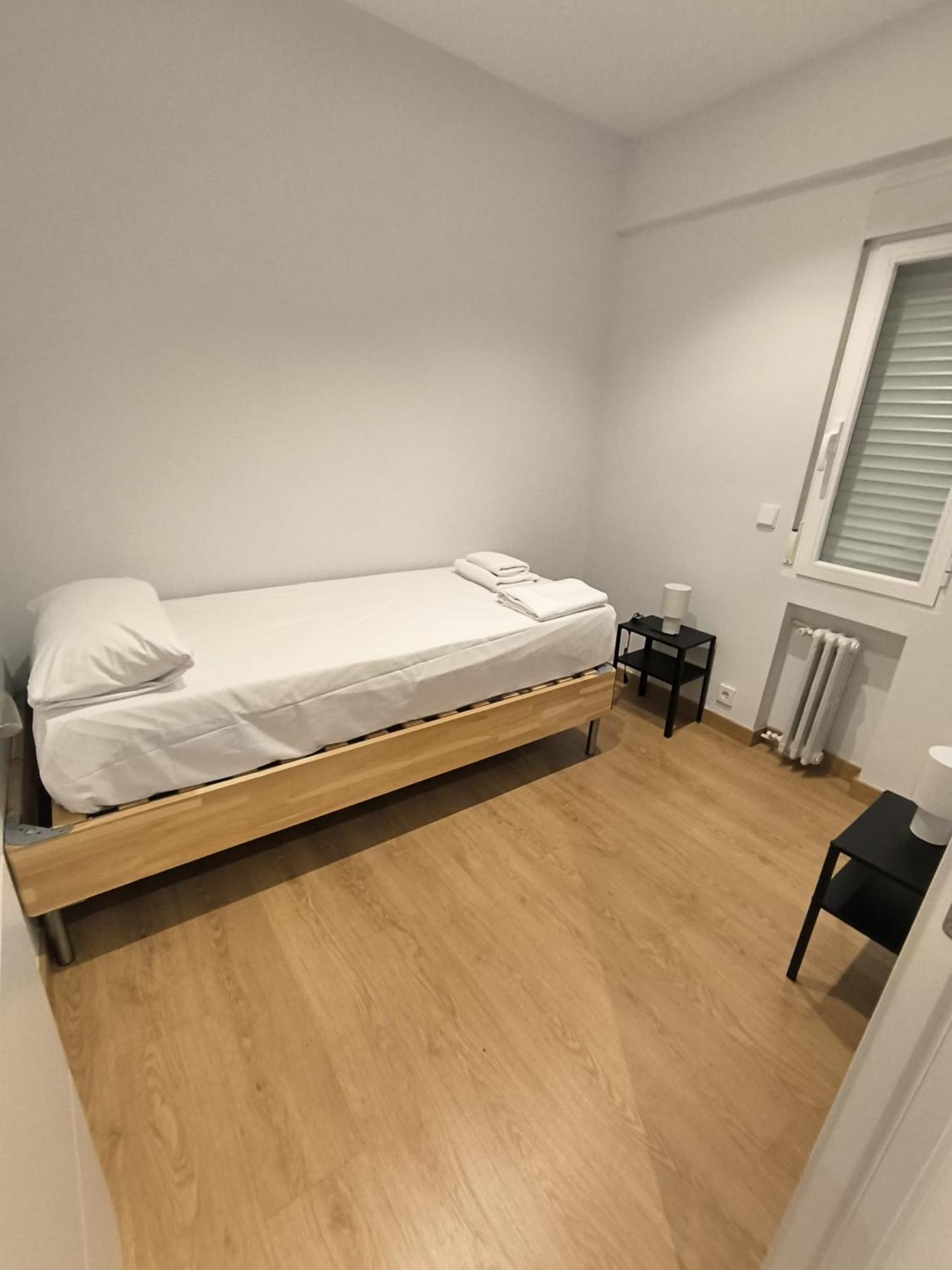 Chamartin - Modern & Comfortable Madrid