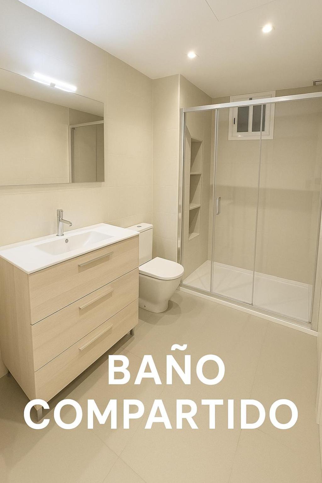 Pensión Chamartin - Modern & Comfortable