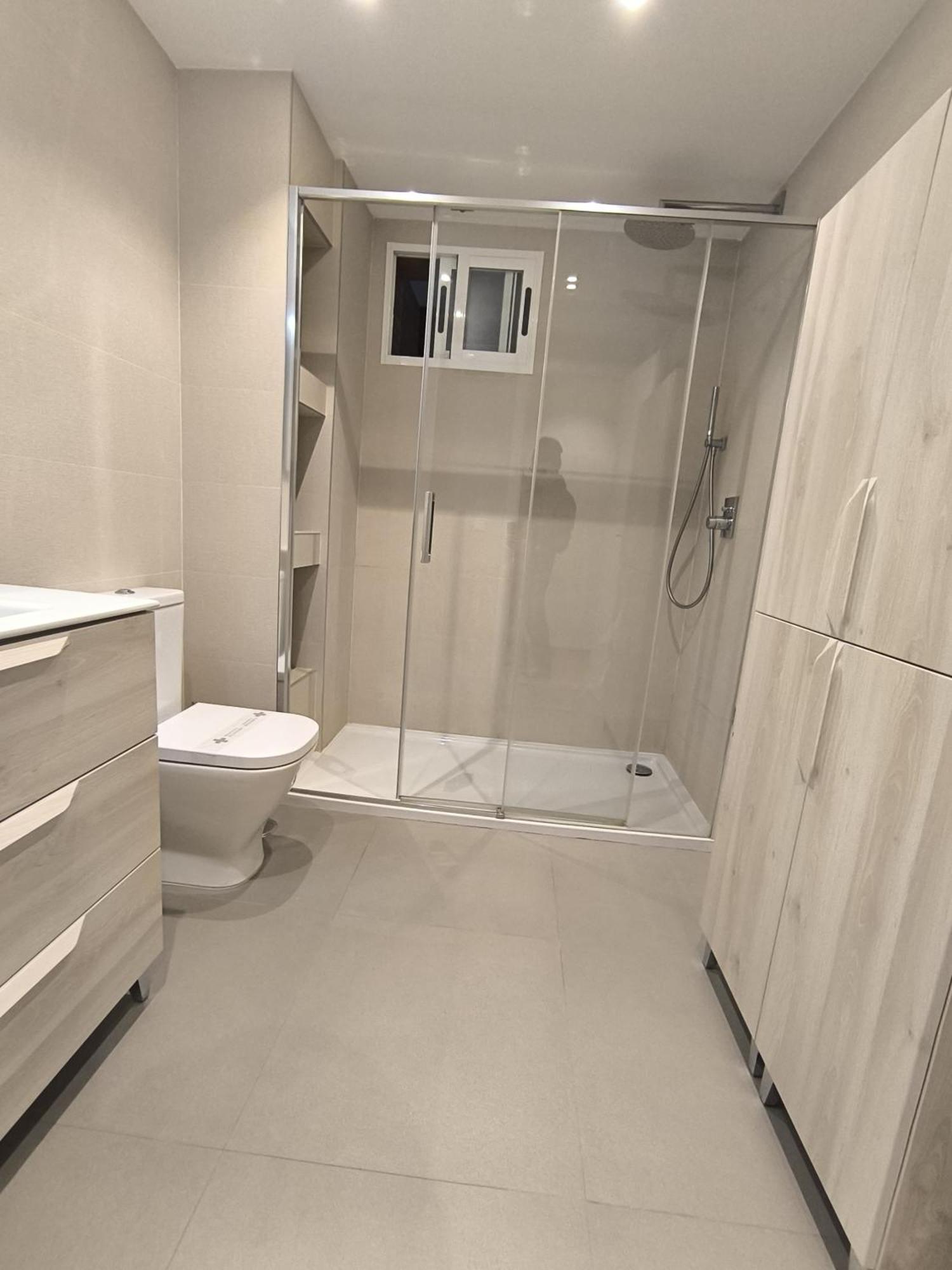 Chamartin - Modern & Comfortable Gasthuis *